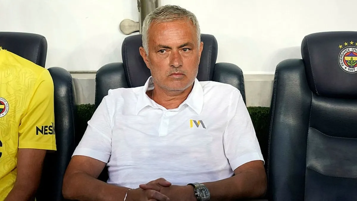 Jose Mourinho’dan derbi öncesi flaş açıklama: “İki takım da güçlü kadrolara sahip”