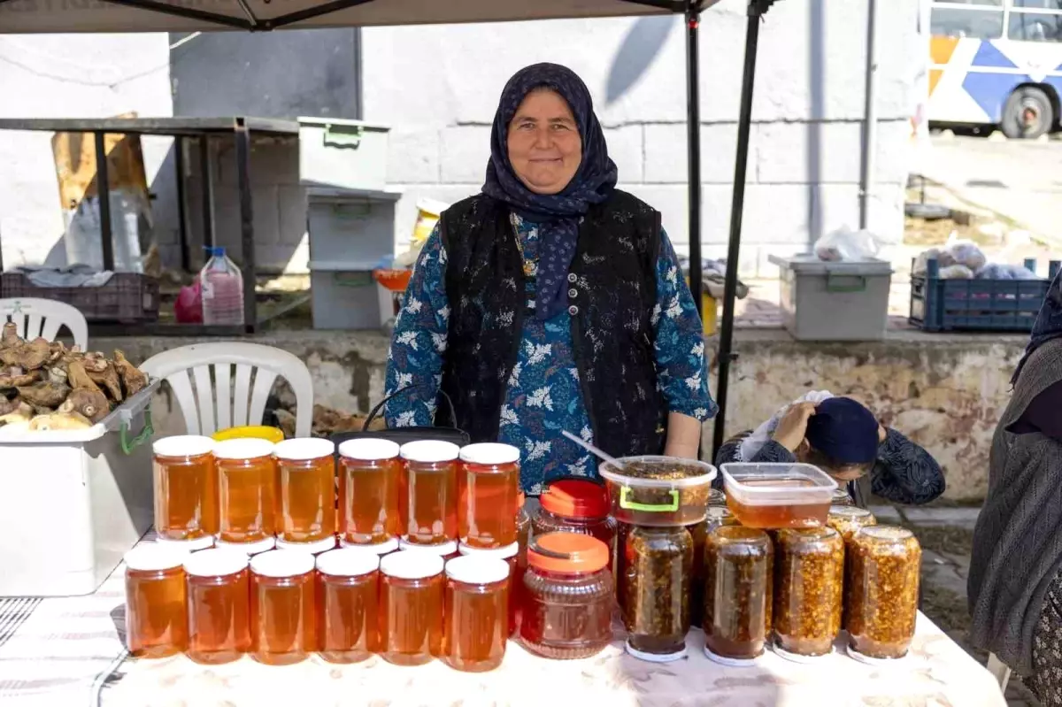 Mersin’de Kırsal Mahalle Buluşmalarıyla Üretici Kadınlar Destekleniyor