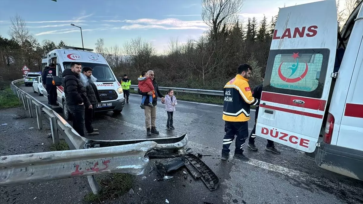 Düzce’de Otoyolda Kaza: 4 Yaralı