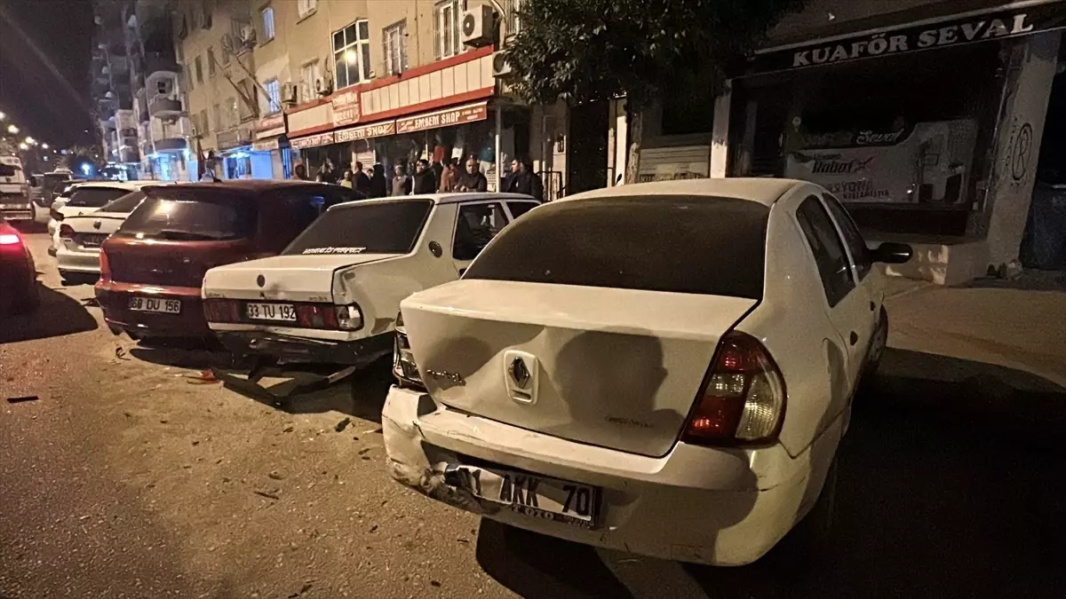 Adana’da Trafik Kazası: 3 Yaralı